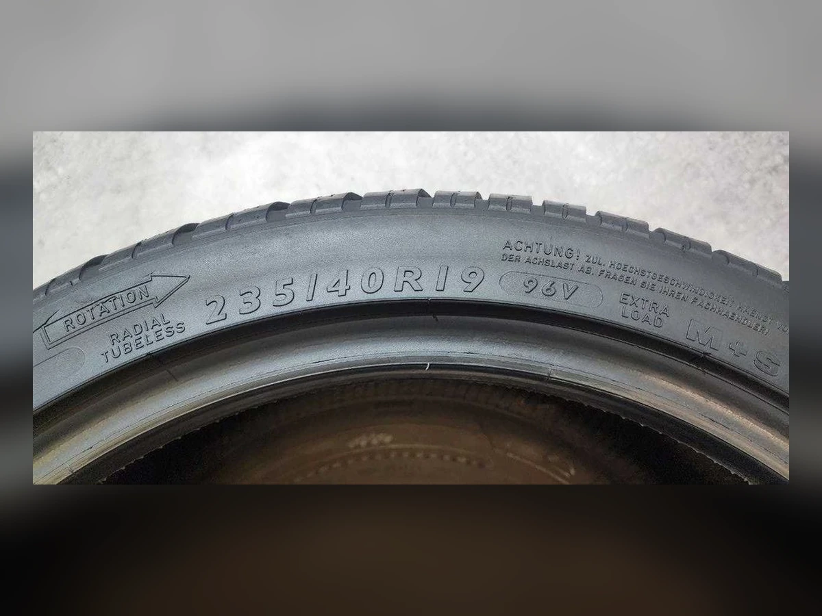 Dunlop — 235/40 R19 — Dunlop 235/40 R19 Зима (липучка) 2 шт (Пара) — 6.0