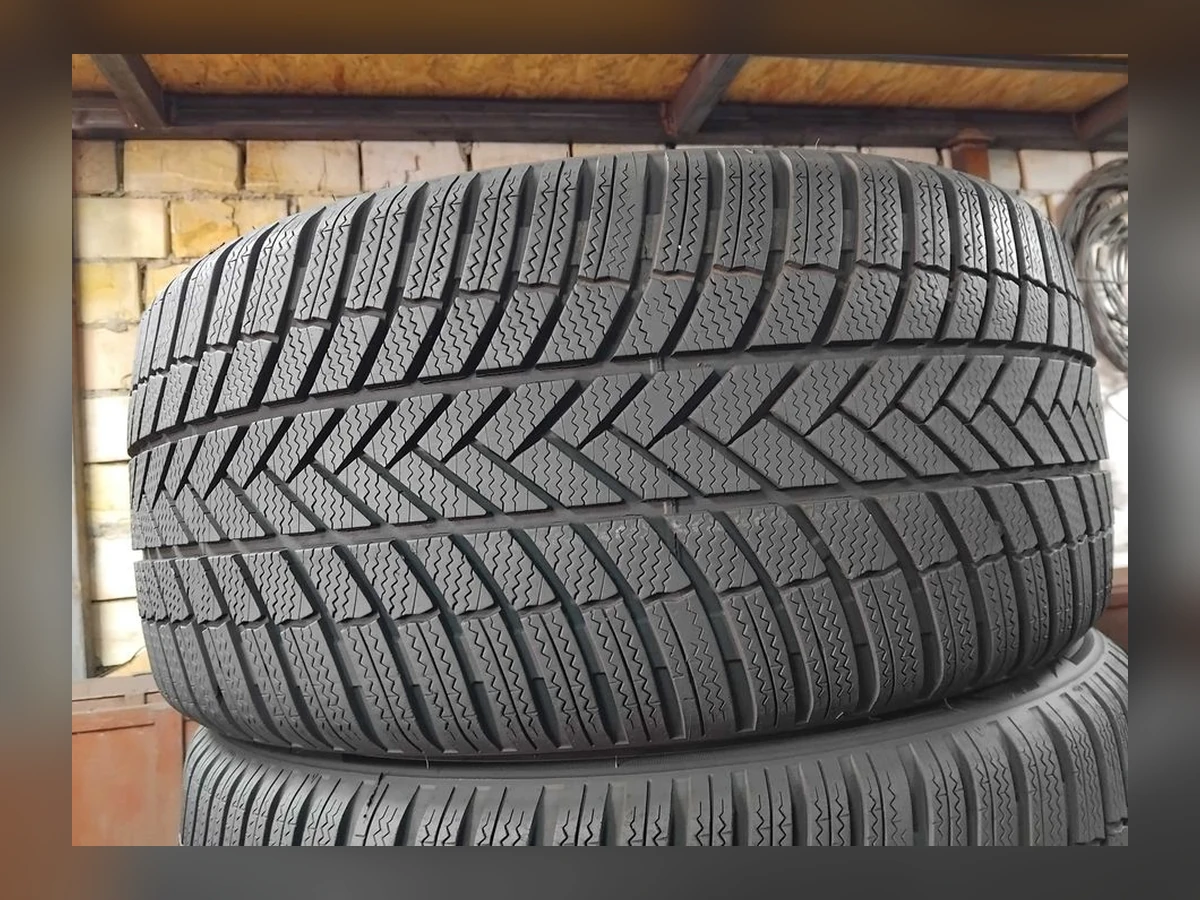 Bridgestone — 285/40 R21 — Bridgestone 285/40 R21 Зима (липучка) 2 шт (Пара) — 5.5