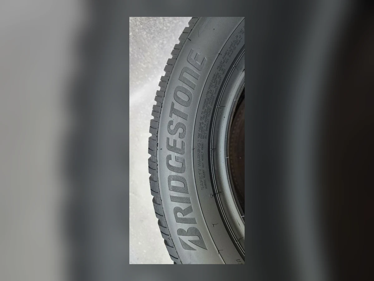 Bridgestone — 215/65 R17 — Bridgestone 215/65 R17 Зима (липучка) 4 шт (Комплект) — 6.0