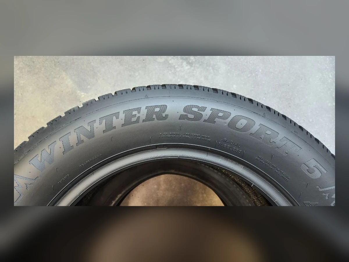 Dunlop — 215/60 R16 — Dunlop 215/60 R16 Зима (липучка) 4 шт (Комплект) — 6.0