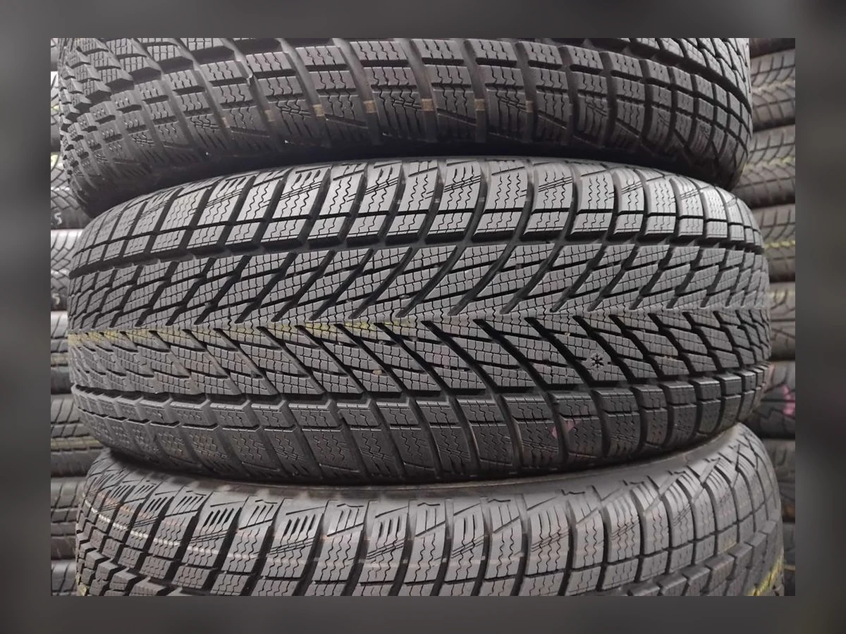 Goodyear — 215/60 R16 — Goodyear 215/60 R16 Зима (липучка) 4 шт (Комплект) — 5.5