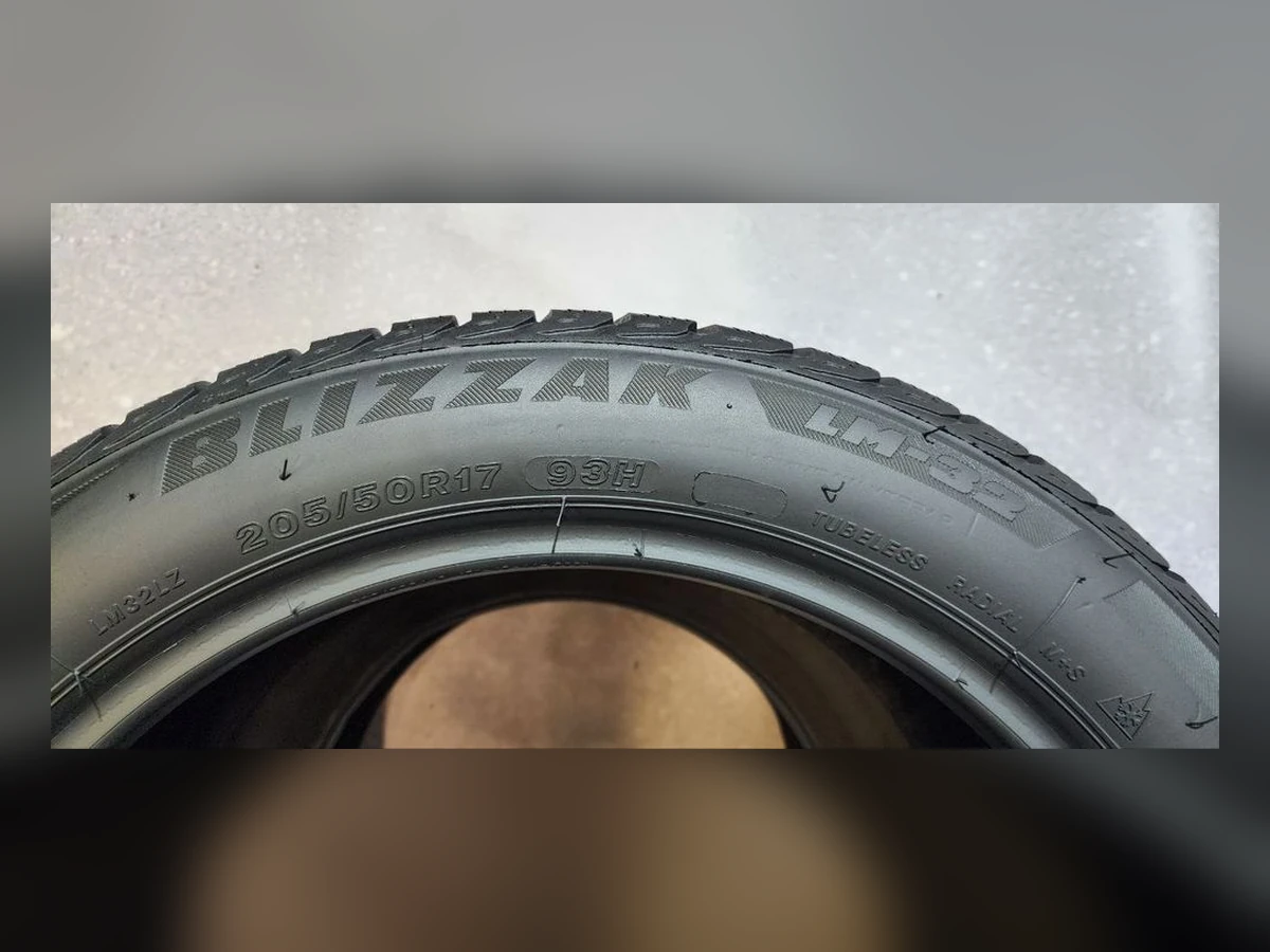 Bridgestone — 205/50 R17 — Bridgestone 205/50 R17 Зима (липучка) 4 шт (Комплект) — 6.0