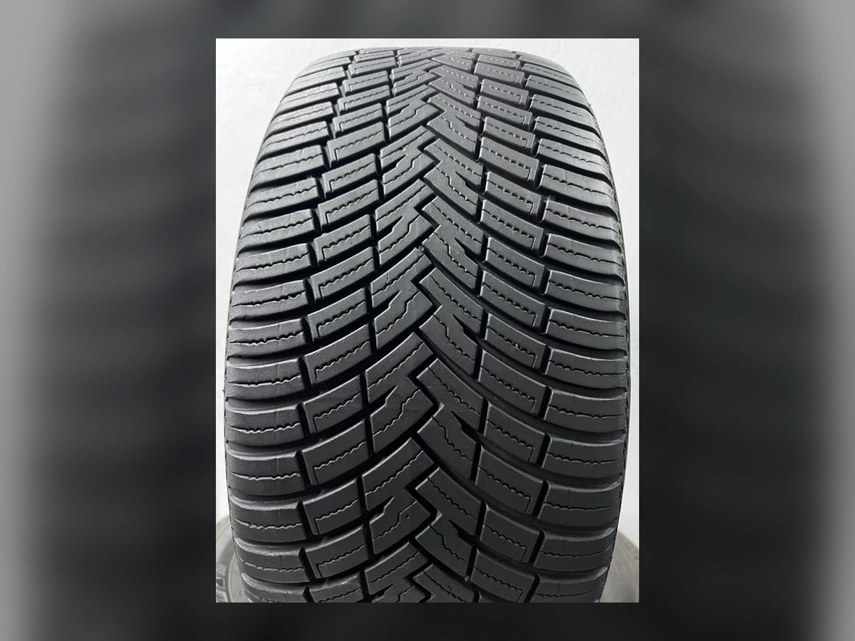 Pirelli — 255/40 R20 — Pirelli 255/40 R20 Всесезонка 2 шт (Пара) — 7.0