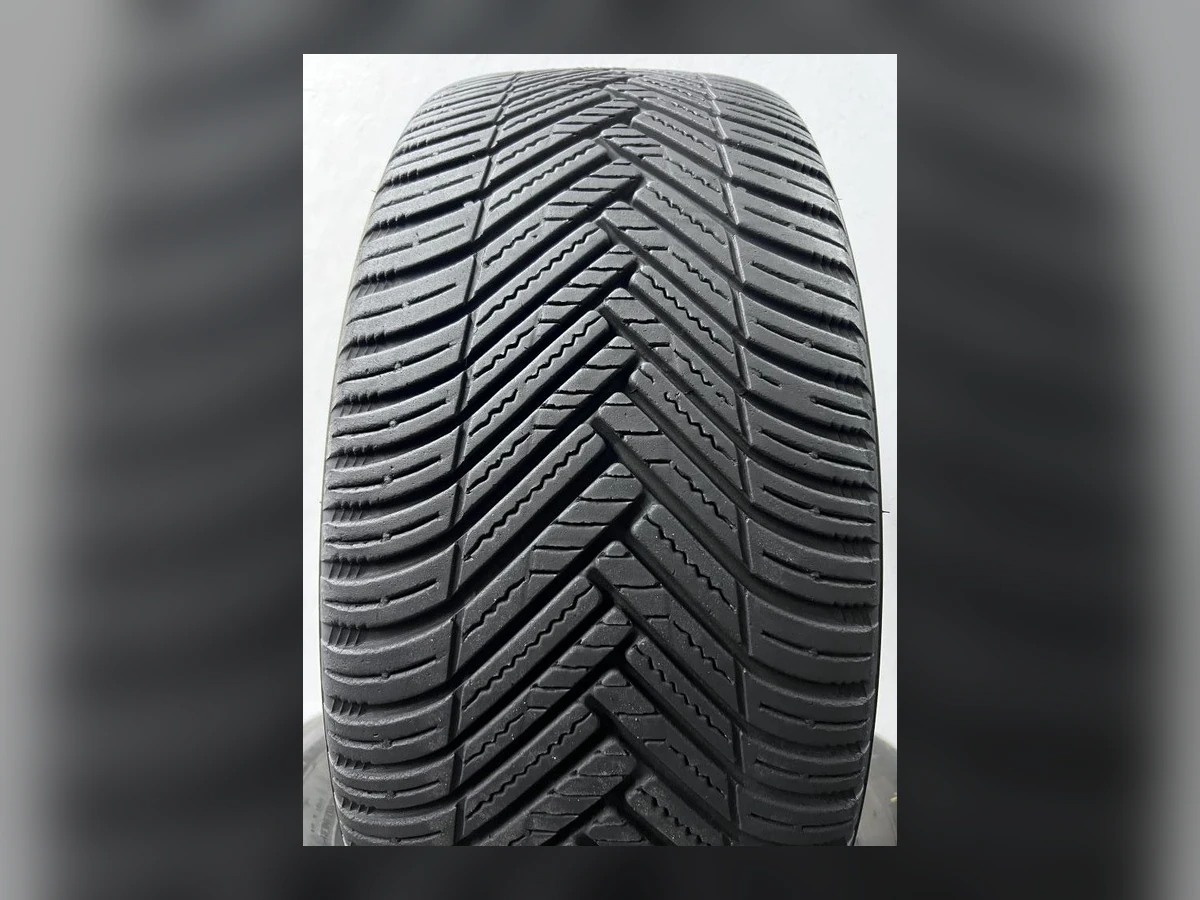 Hankook — Hankook 225/45 R18 — 225/45 R18