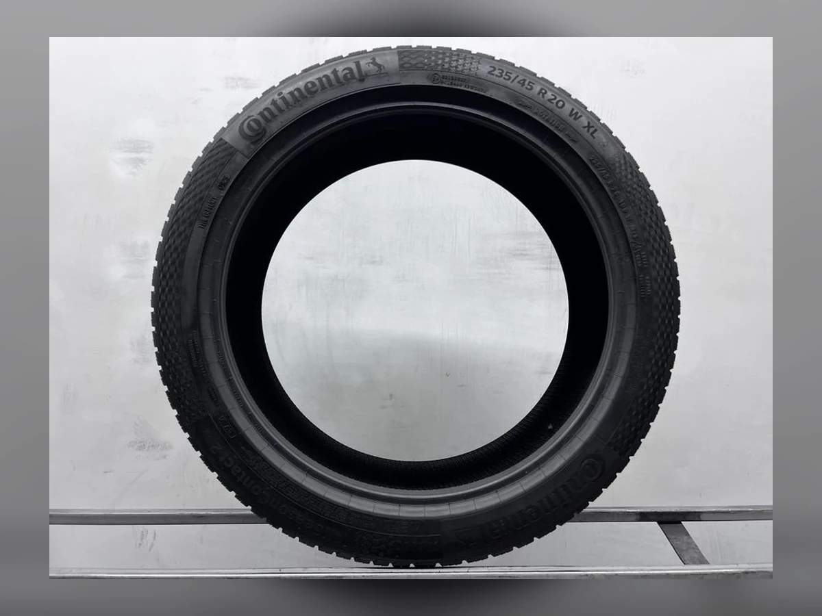 Continental — 235/45 R20 — Continental 235/45 R20 Всесезонка 1 шт (Одиночка) — 6.5