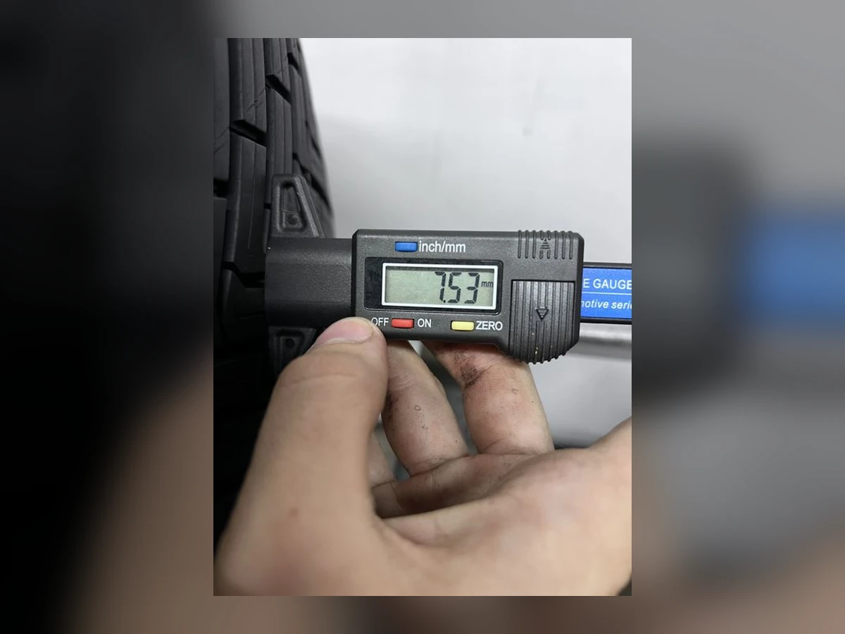 Continental — 235/45 R20 — Continental 235/45 R20 Всесезонка 1 шт (Одиночка) — 7.5