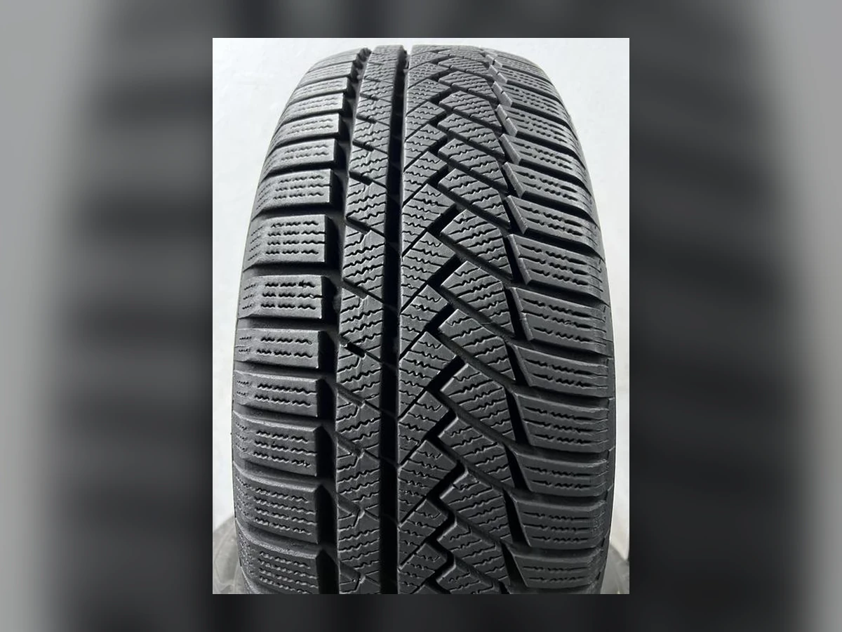Continental — 235/60 R18 — Continental 235/60 R18 Зима (липучка) 2 шт (Пара) — 8.0
