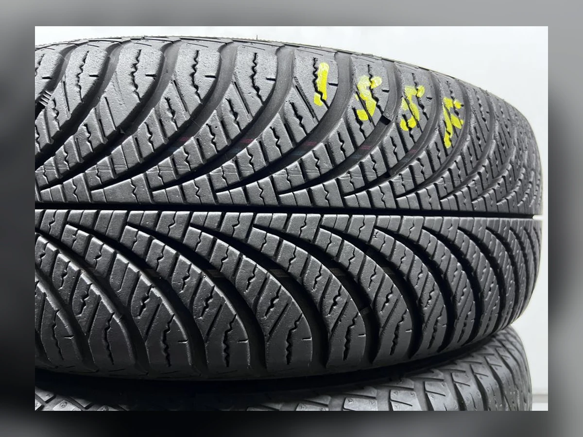Goodyear — 185/65 R15 — Goodyear 185/65 R15 Всесезонка 4 шт (Комплект) — 7.5
