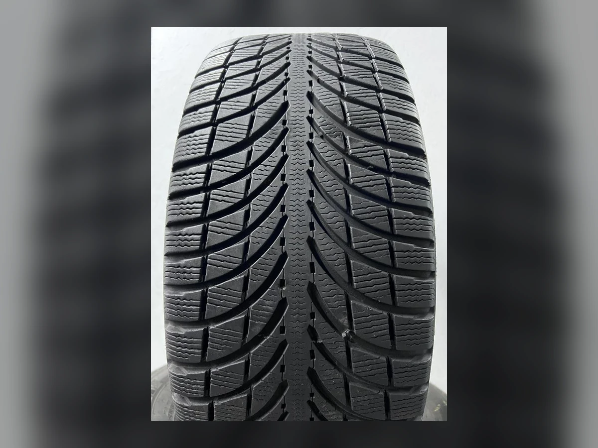 Michelin — Michelin 235/55 R18 — 235/55 R18