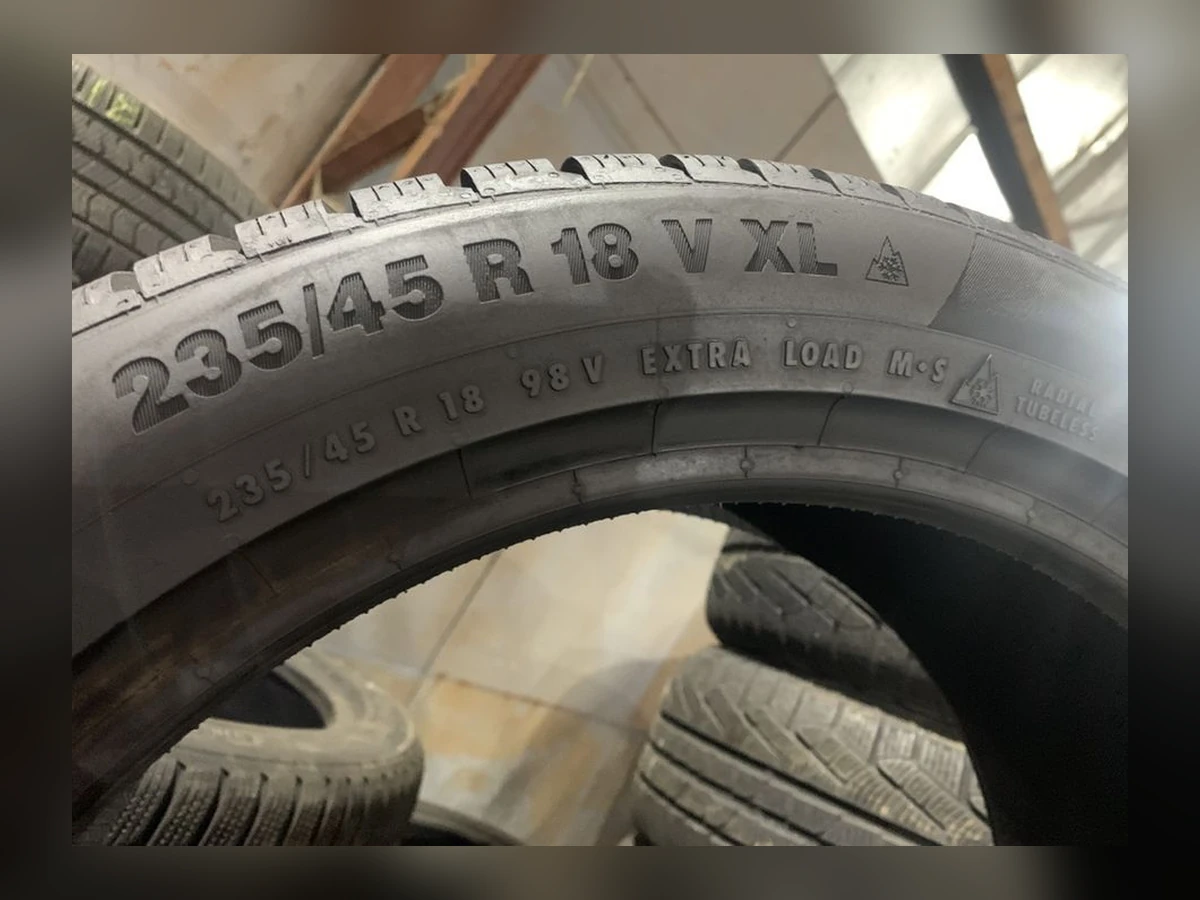Continental — 235/45 R18 — Continental 235/45 R18 Зима (липучка) 4 шт (Комплект) — 7.0
