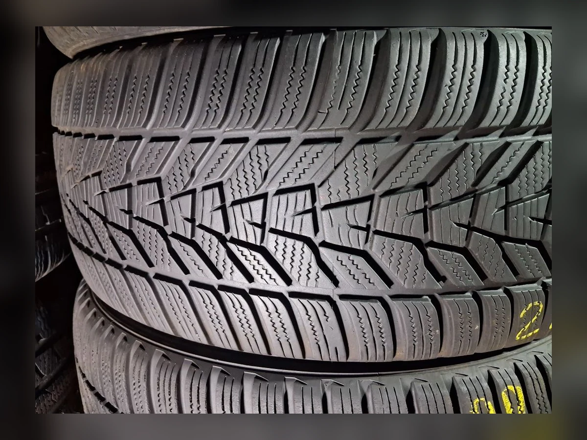 Michelin — Michelin 235/45 R18 — 235/45 R18