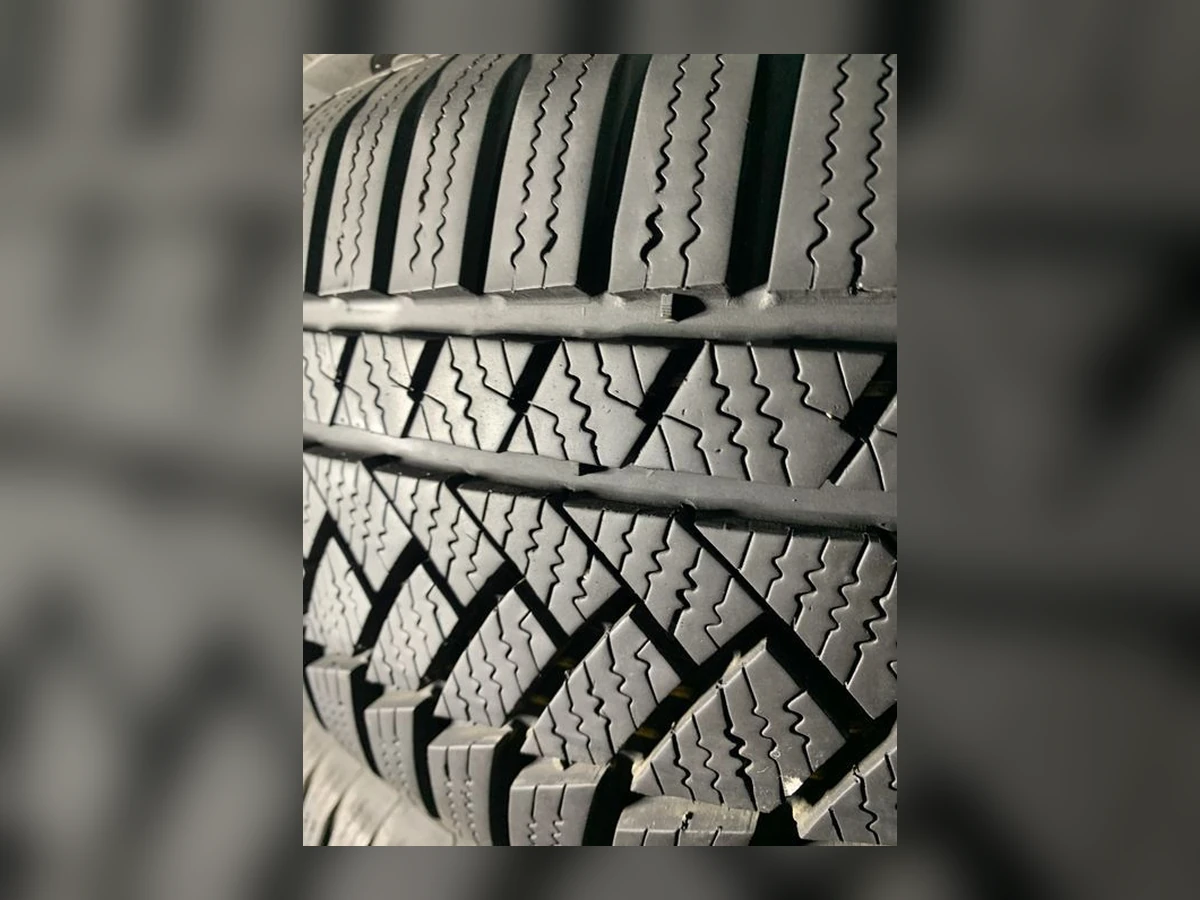 Continental — 205/60 R16 — Continental 205/60 R16 Зима (липучка) 4 шт (Комплект) — 7.0