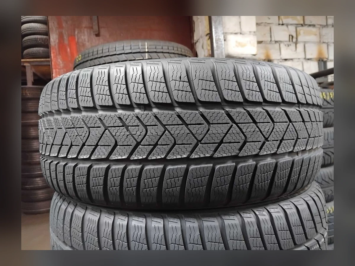 Pirelli — 225/40 R19 — Pirelli 225/40 R19 Зима (липучка) 2 шт (Пара) — 5.5