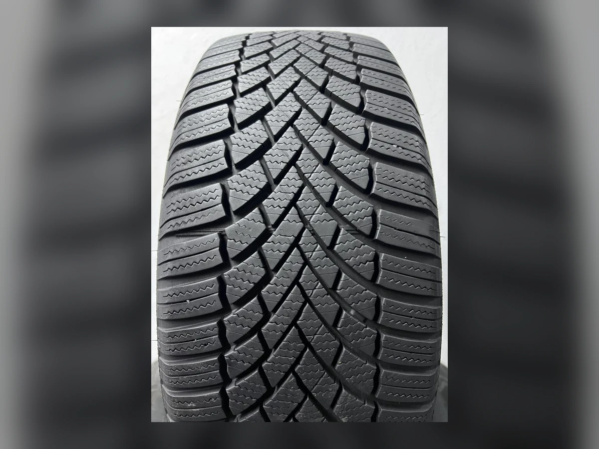 Bridgestone — 205/55 R17 — Bridgestone 205/55 R17 Зима (липучка) 4 шт (Комплект) — 7.0