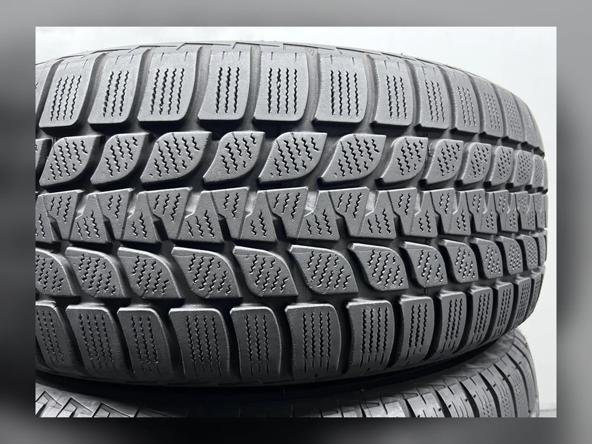 Bridgestone — 235/60 R17 — Bridgestone 235/60 R17 Зима (липучка) 4 шт (Комплект) — 6.0