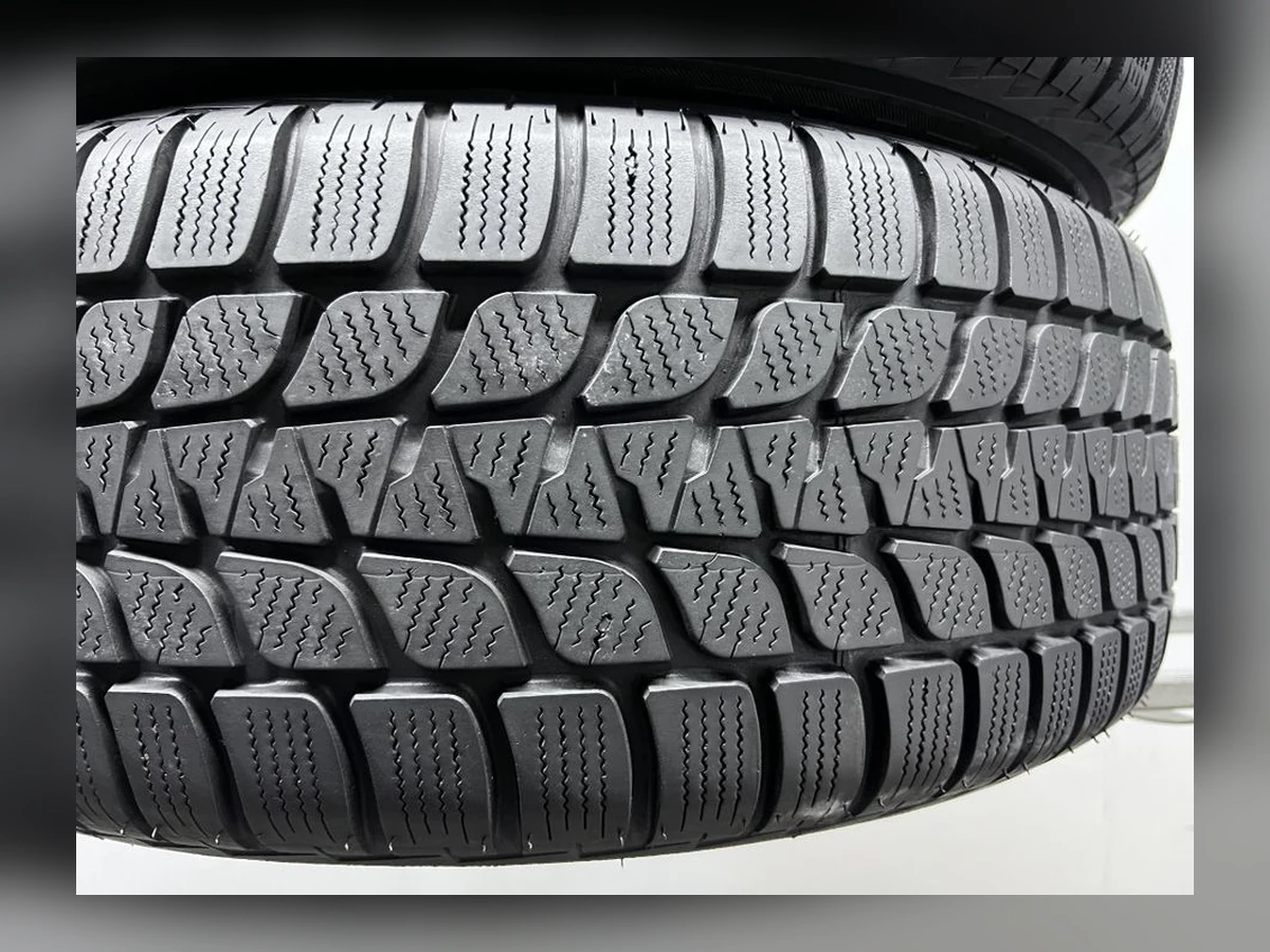 Bridgestone — 235/60 R17 — Bridgestone 235/60 R17 Зима (липучка) 4 шт (Комплект) — 6.0