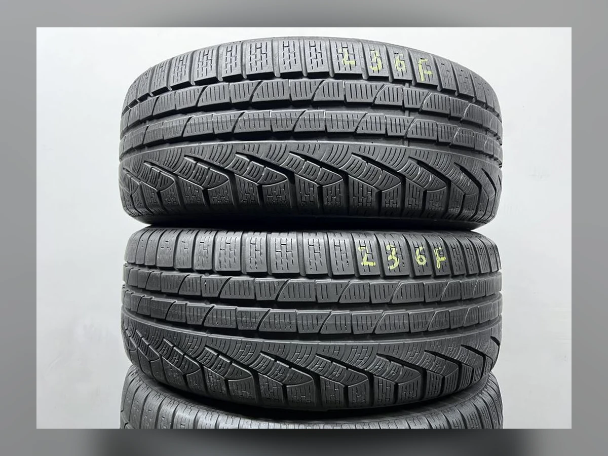 Pirelli — 235/55 R18 — Pirelli 235/55 R18 Зима (липучка) 4 шт (Комплект) — 6.5