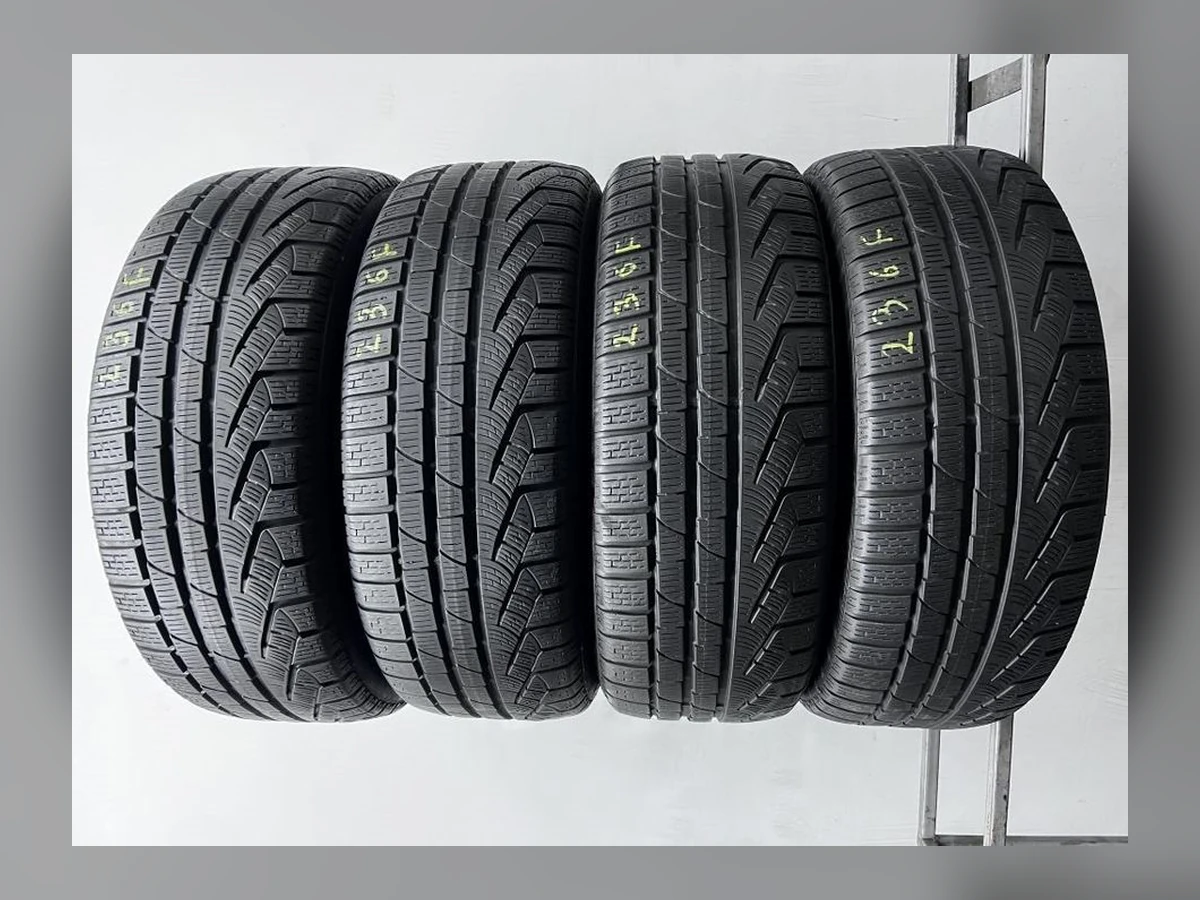 Pirelli — 235/55 R18 — Pirelli 235/55 R18 Зима (липучка) 4 шт (Комплект) — 6.5