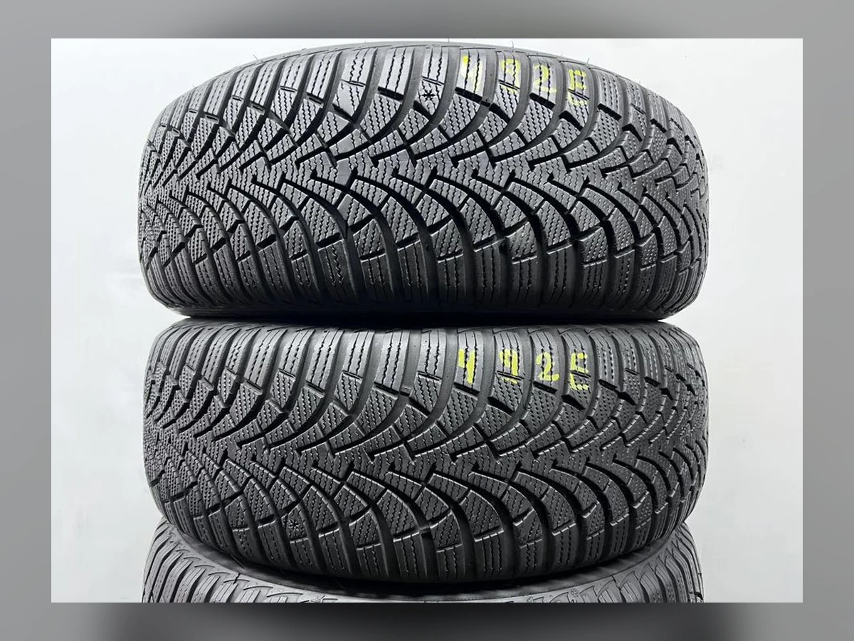Goodyear — 205/55 R16 — Goodyear 205/55 R16 Зима (липучка) 4 шт (Комплект) — 8.5+ (Новая)