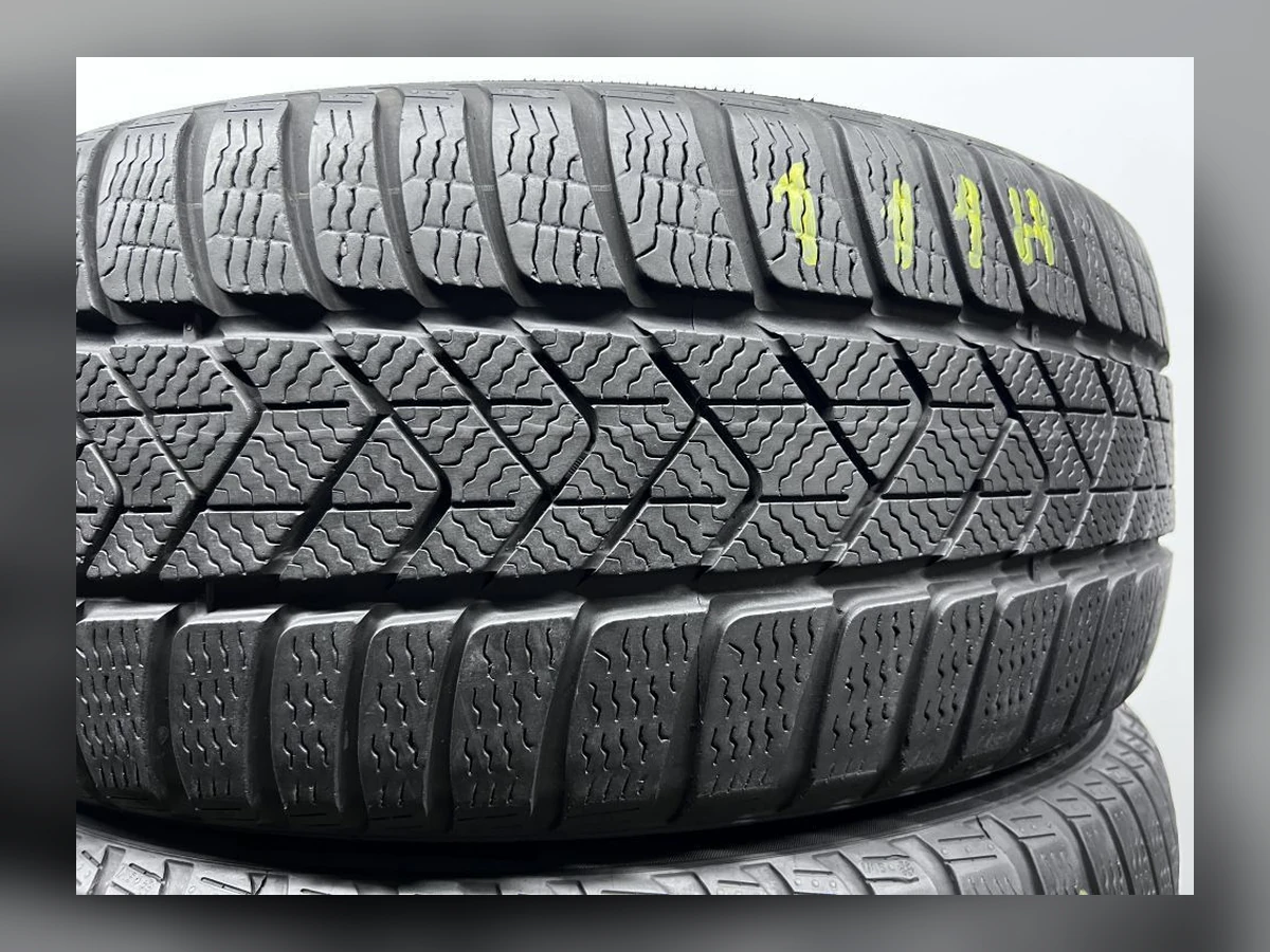 Pirelli — 225/45 R18 — Pirelli 225/45 R18 Зима (липучка) 4 шт (Комплект) — 6.5