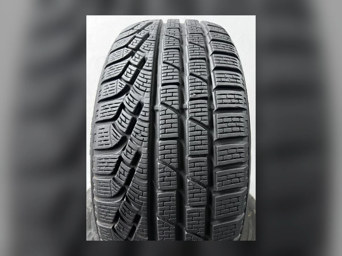 Pirelli — 225/45 R17 — Pirelli 225/45 R17 Зима (липучка) 4 шт (Комплект) — 7.5