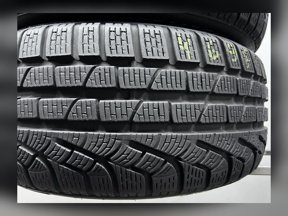 Pirelli — 225/45 R17 — Pirelli 225/45 R17 Зима (липучка) 4 шт (Комплект) — 7.5