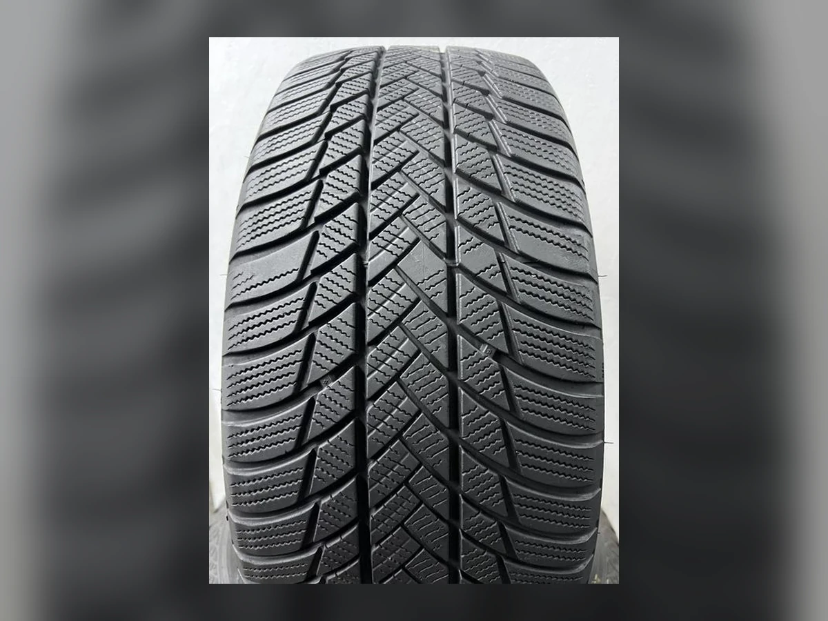 Bridgestone — 235/50 R19 — Bridgestone 235/50 R19 Зима (липучка) 1 шт (Одиночка) — 6.5