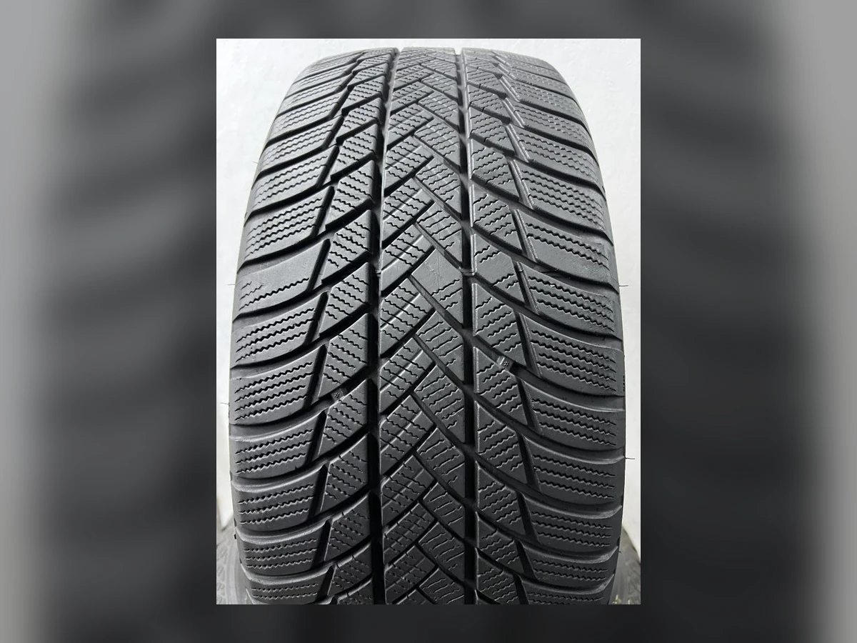 Bridgestone — Bridgestone 235/50 R19 — 235/50 R19