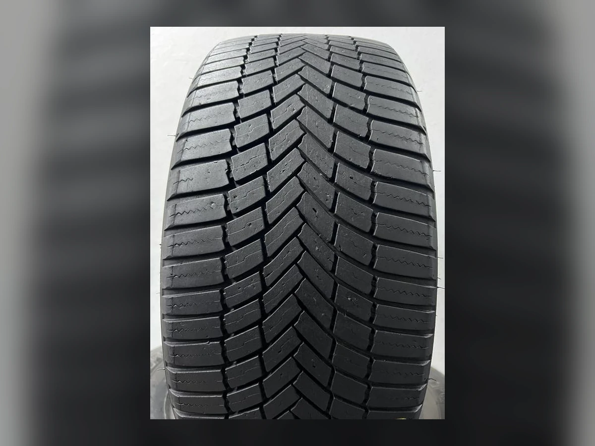 Bridgestone — 225/40 R19 — Bridgestone 225/40 R19 Всесезонка 1 шт (Одиночка) — 6.0