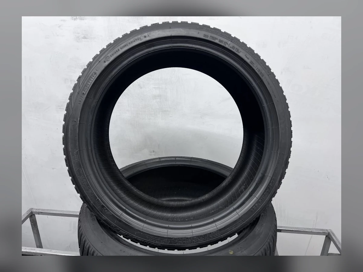 Falken — 225/40 R19 — Falken 225/40 R19 Зима (липучка) 2 шт (Пара) — 8.0