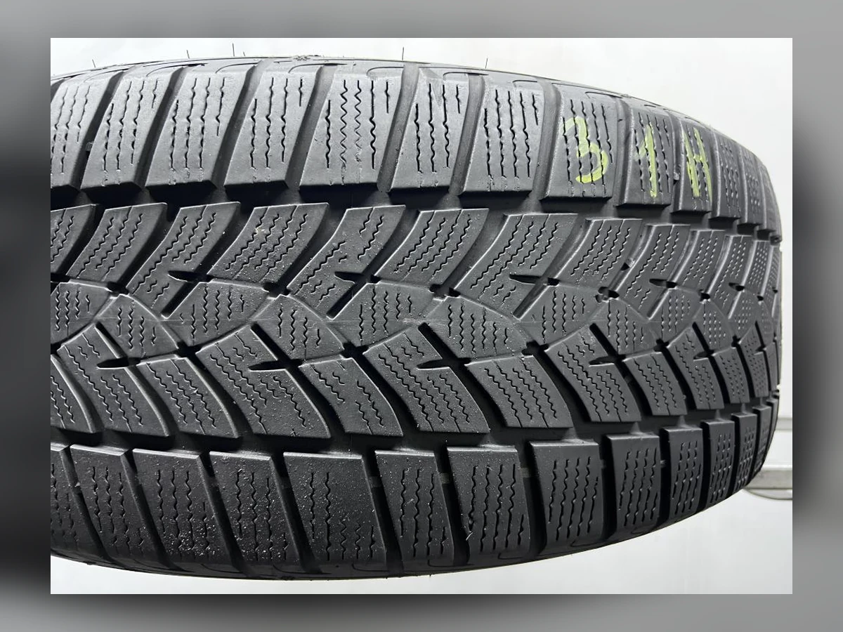 Goodyear — Goodyear 215/55 R18 — 215/55 R18