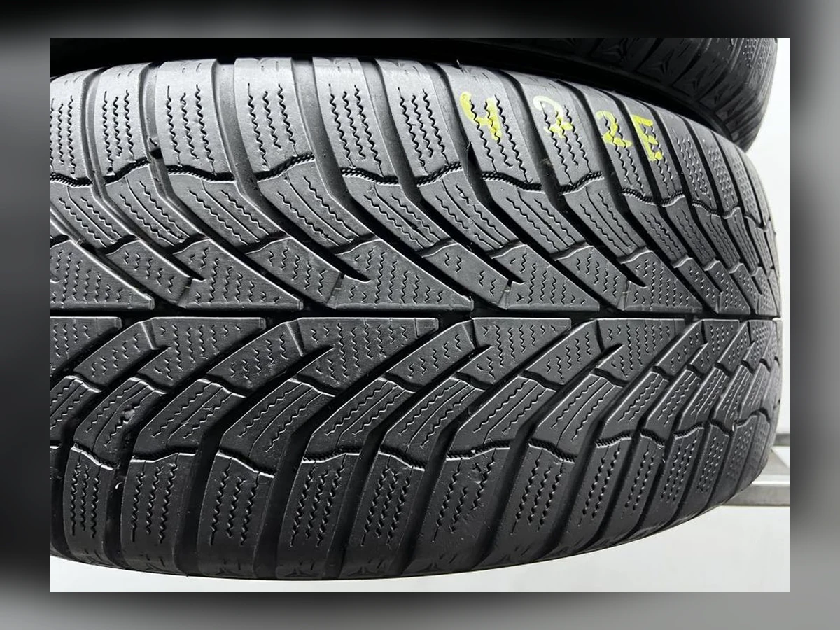Kumho — 235/55 R18 — Kumho 235/55 R18 Зима (липучка) 2 шт (Пара) — 6.5